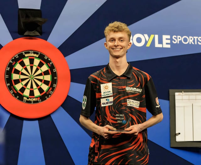 Teignbridge Darts Academy teen enjoying rapid rise