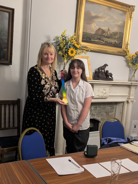 Teignmouth Mayor councillor Cate Williams with the new chair of Teignmouth Youth Council, Libbet