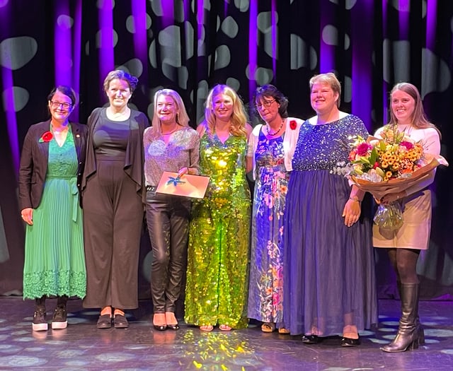 Volunteering stars sparkle at awards