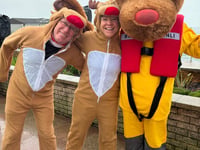Teignmouth RNLI reindeer parkrun raises over £500