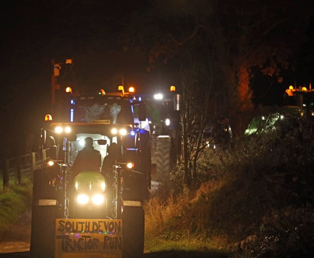 WATCH: Christmas tractor run generates over £1,200 for charity