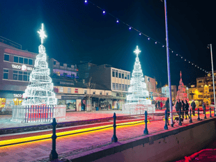 Christmas lights vandals prompt extra security warning