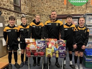 Buckland Athletic U14s aid foodbank