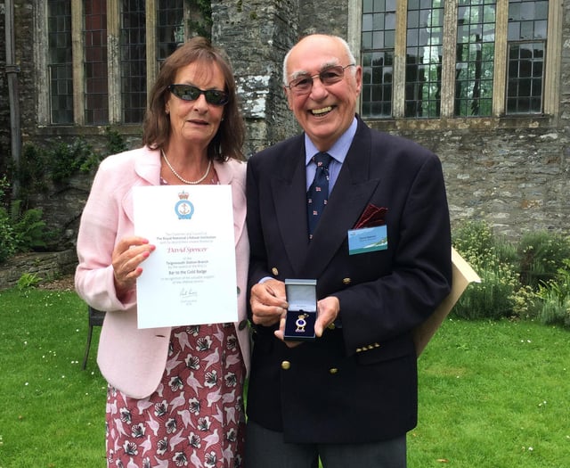RNLI pays tribute to former chair