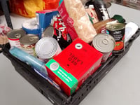 Dawlish Larder praises volunteers at Christmas
