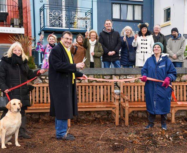 Community benches unveiled at Teignmouth Back Beach