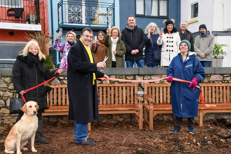 Martin Wrigley MP formally opens the Back Beach community benches