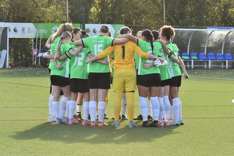 Devon Schools FA Under 14 and Under 16 Girls will be  competing  for a place in the English Schools FA (ESFA) Inter-County Cup semi-finals this weekend