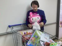 Shoppers donate 450 toys to local children