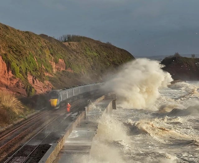 Watch: Waves crash onto railway line at Dawlish 
