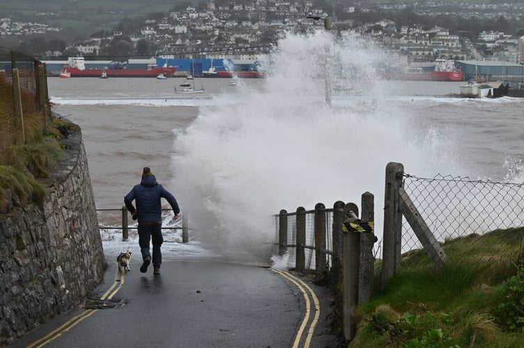 Storm Ingrid batters Teignmouth. Photo: MDA/StevePope
