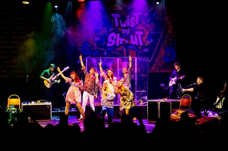 It's back to the 609s at the Babbacombe Theatre next month