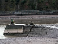 Who will fix Teignmouth breakwater?