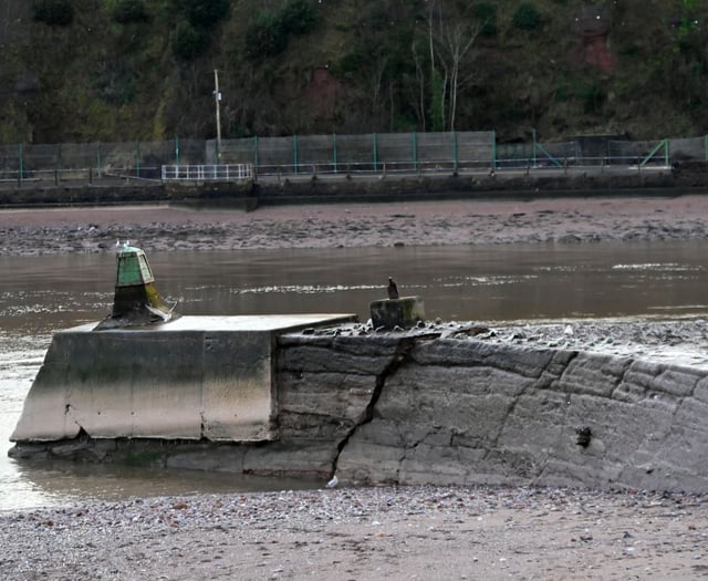 Who will fix Teignmouth breakwater?