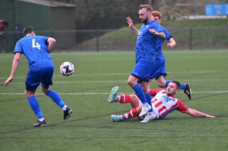 South Devon Football League. Herald Cup third round  match action from Paignton Saints 1st versus Newton Abbot Spurs 2nds. And the Saints went marching though to the quarter finals after winning 5-4 on penalties after a 1-1 full time score.