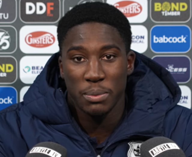 Cleverley sweats on Pepple fitness after Lincoln defeat