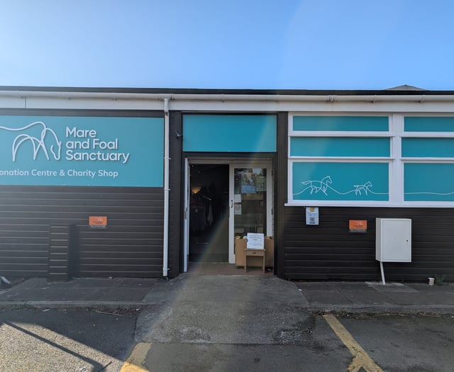 Charity shop announces closuure 