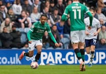 Argyle duo Issaka and Roberts join Truro City on loan