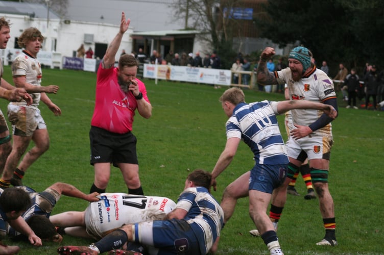 NARFC celebrate a try against Kingsbridge