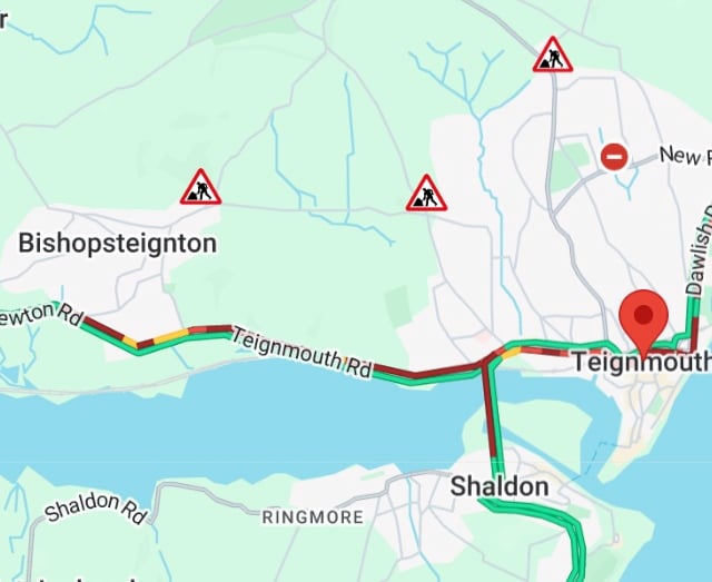 Wall repair brings Teignmouth to a standstill