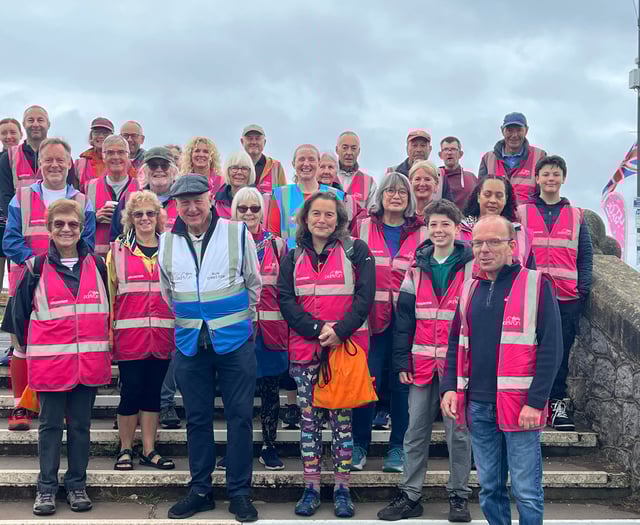 Teignmouth celebrates 300th parkrun