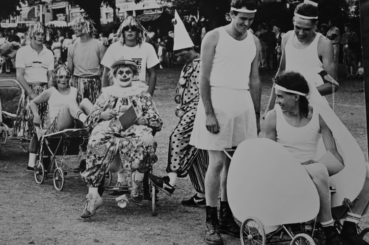 Dawlish Carnival from August 1987 Teams line up for the start of the pram race