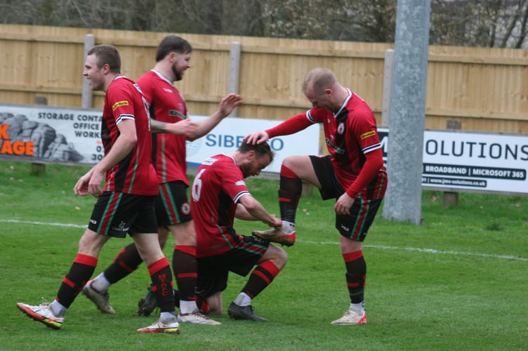 Bovey Tracey players enjoyed Lewis Perring's weak-footed opener