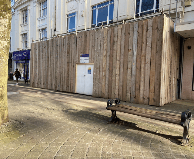 Council approves Austins' bid to replace former M&S shopfront