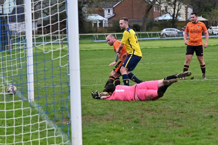 South Devon Football League Division 4.  Match action from Chudleigh Athletic  2nds versus Newton Rovers 2nds. An 8-1 home win for Chudleigh in this top of the table versus bottom of the table match