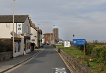 'Incident ongoing' as Starcross road closed following concern for man call
