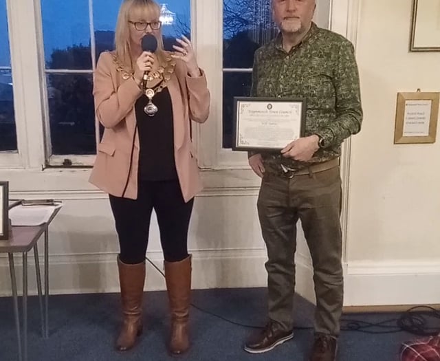 Teignmouth honours community heroes