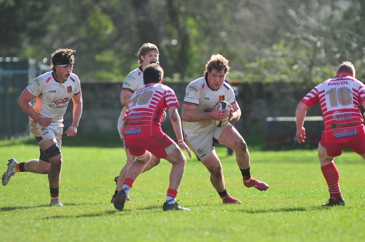 Rugby. Counties 1 Tribute Ale Western West. Newton Abbot versus Paignton. A good day Rackerhayes for the All Whites with a 45-31 win over The Cherries