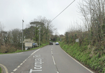 Breaking: Road at Shaldon closed after bus collision