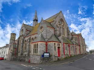 Former church goes under the hammer 