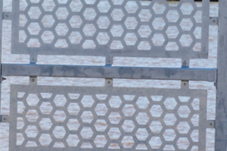 New fencing installed by Network Rail at Starcross station. Photo Cllr Alan Connett 