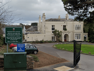 Green makeover for town council building as solar panel array approved
