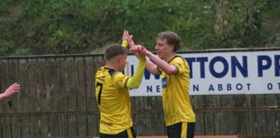Early Sharples strike secures win for Bucks
