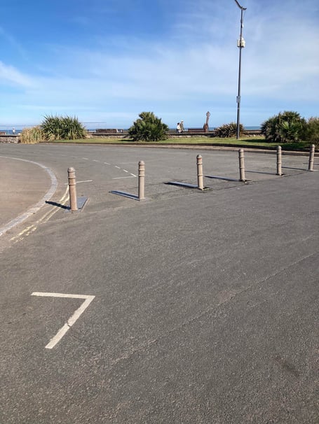 Teignmouth's Upper Den Carriageway closed for another summer. Photo Stephen Edge 