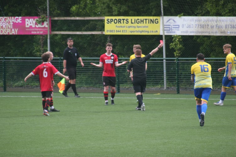 Finn Wolfe is sent off for Bovey 2s