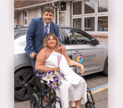 Couple celebrate wedding day at Rowcroft Hospice