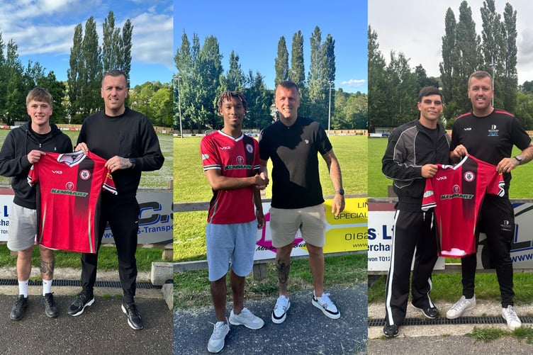 Bovey Tracey's trio of new signings