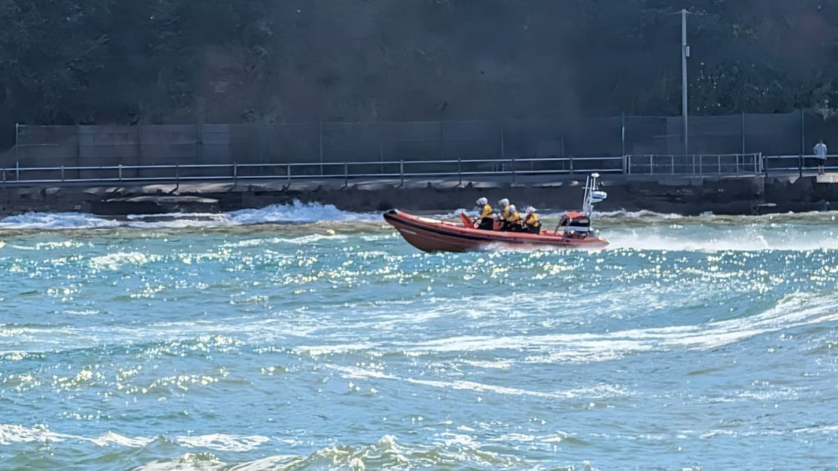 Busy weekend for water rescue teams