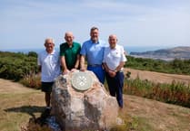 Teignmouth golfers grapple in scorching sunshine