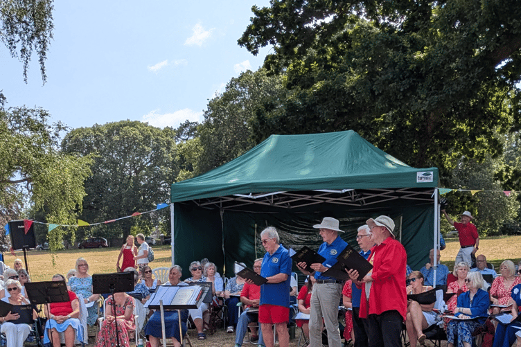 Choir 86 event at Forde Park