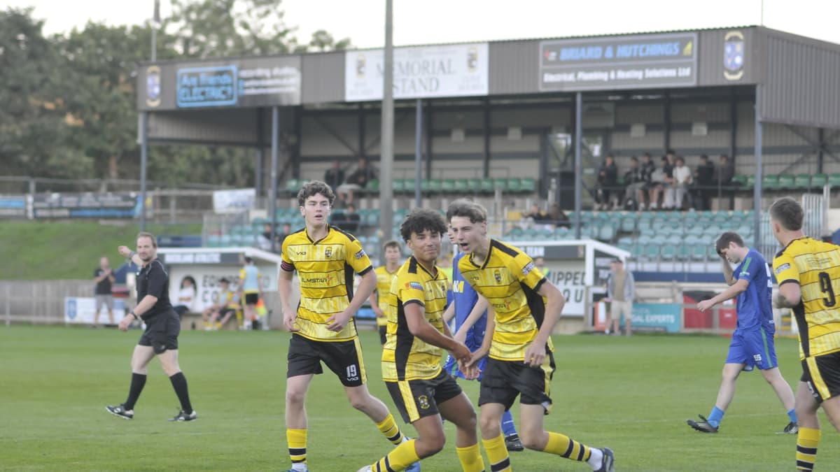 Buckland Athletic 3s vs Offwell Rangers photography. Friday, September 11