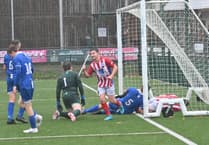 Spurs 3rds take top spot with victory at Coach Road